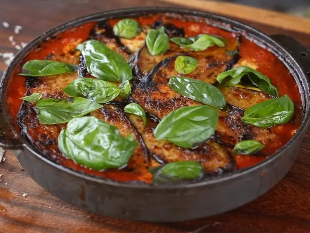 <h3> <strong>Parmigiana di melanzane</strong>
</h3>