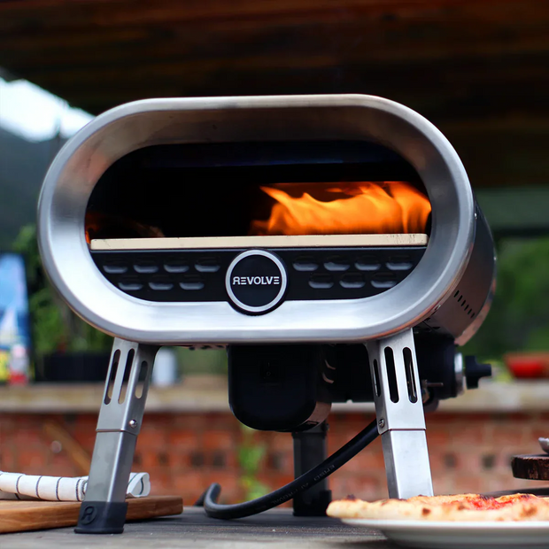 <h3><span style="text-decoration:underline"><strong>Revolve Gas Pizza Oven</strong></span></h3>